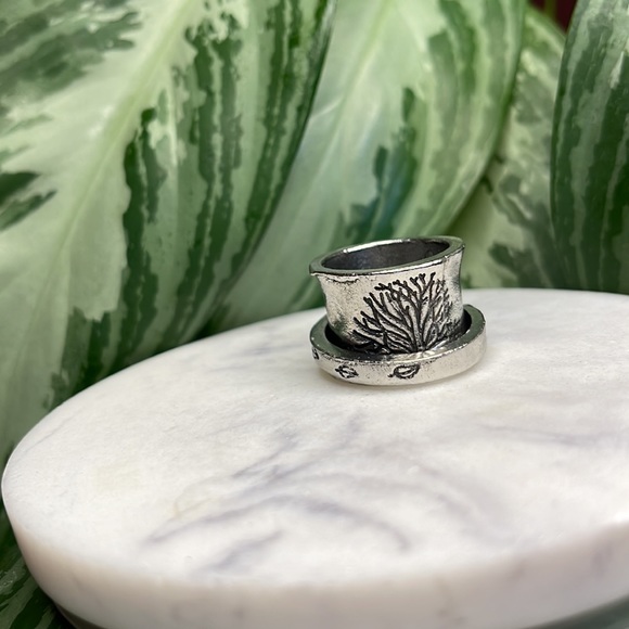 Tree of Life- Meditation, Anxiety, Spinner Ring - Picture 1 of 15